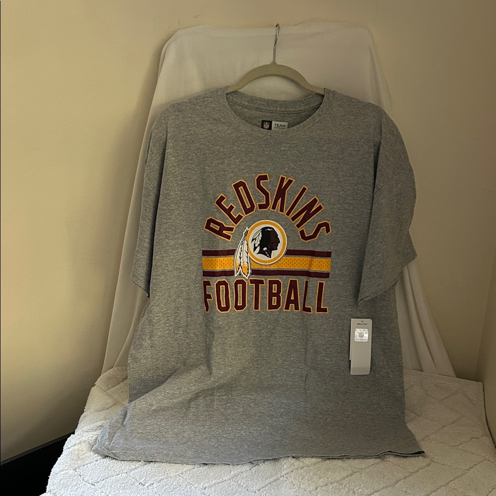 NFL Gray Redskins Graphic Tee